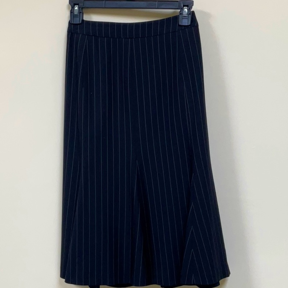 Max Mara Midi skirt dark navy blue